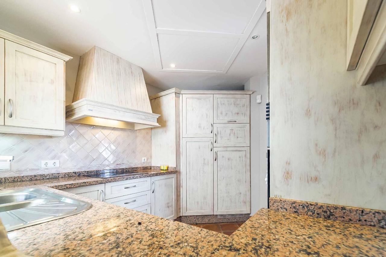 Sur Suites Miraflores Sitio de Calahonda Εξωτερικό φωτογραφία